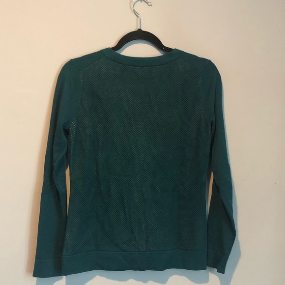 ⭕️ PRICE FIRM CAbi Size XS Ever Teal Mesh Back Snap Front Cardigan - Picture 6 of 10